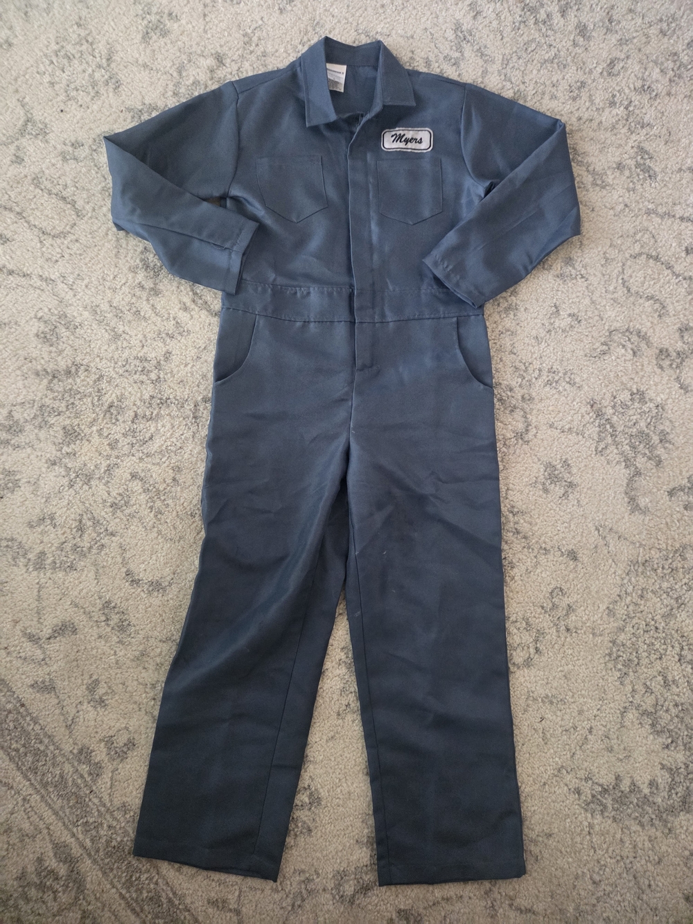 Spirit Halloween 2 Kids Costume